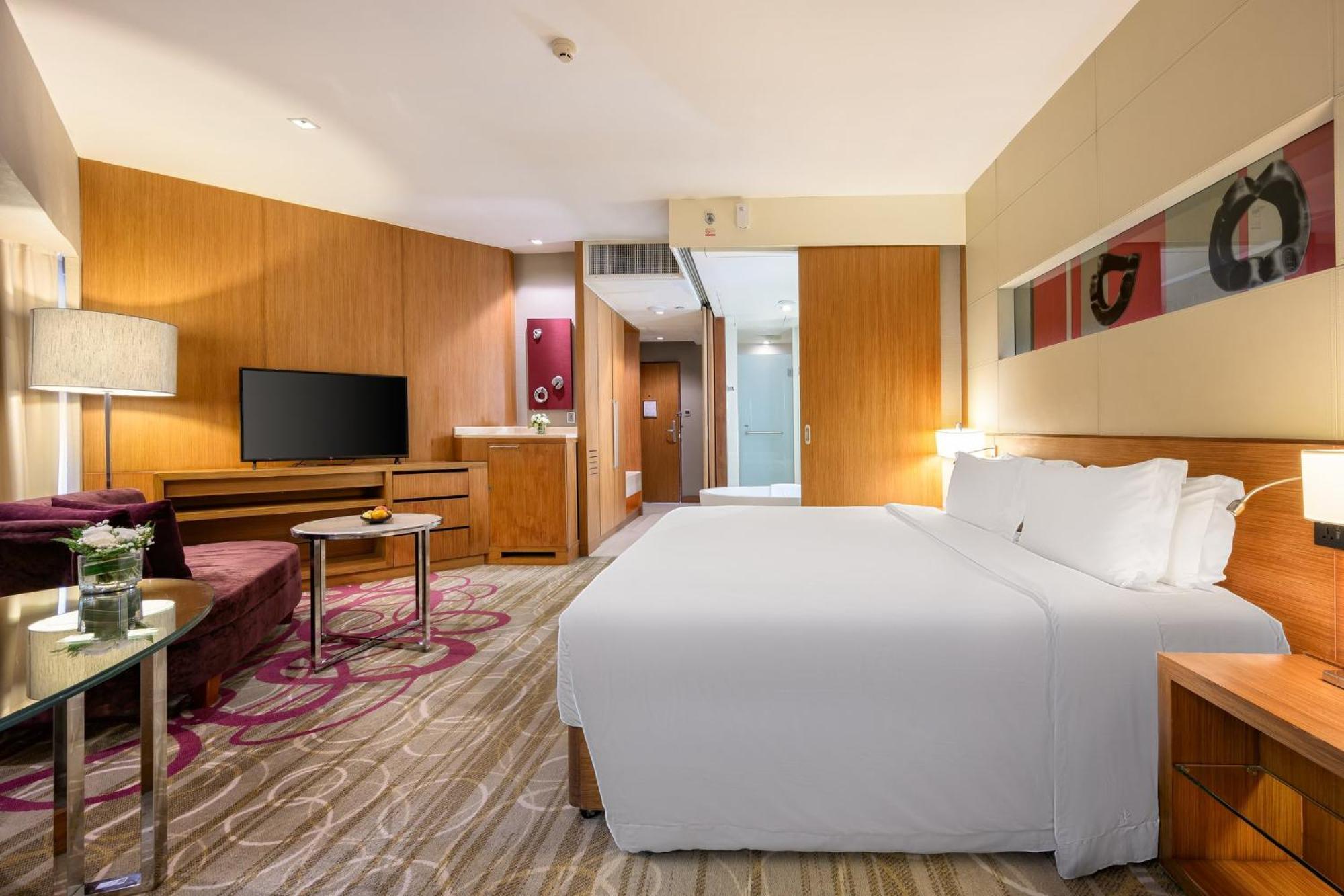 Deluxe Suite King,1706390681:JPEG